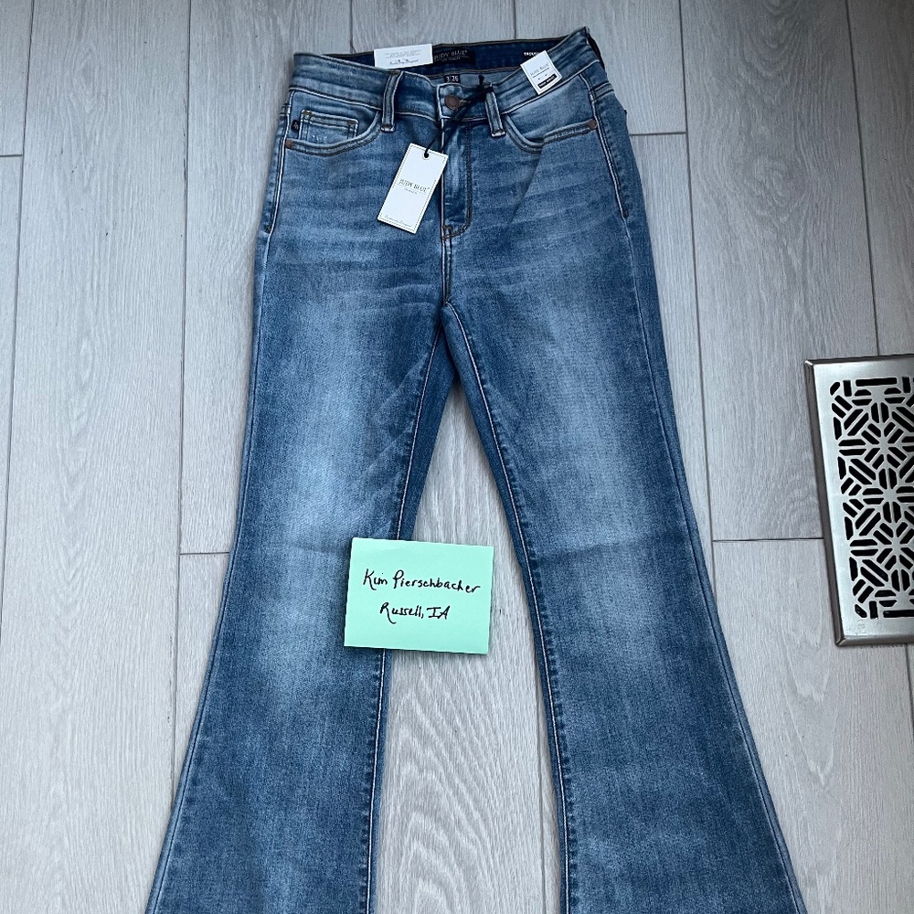 Judy Blue trouser flare jeans